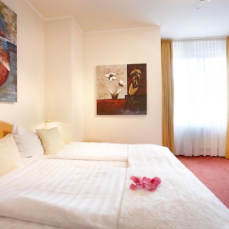 Hotel Daenischer Hof Altenholz By Tulip Inn Room photo